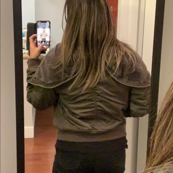 All Saints Green Jacket w Faux Sherpa Lined Hood - Picture 5 of 8